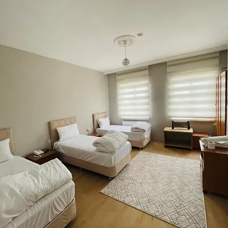 Lina Motel Hotel *