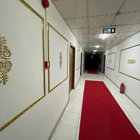 Lina Motel *